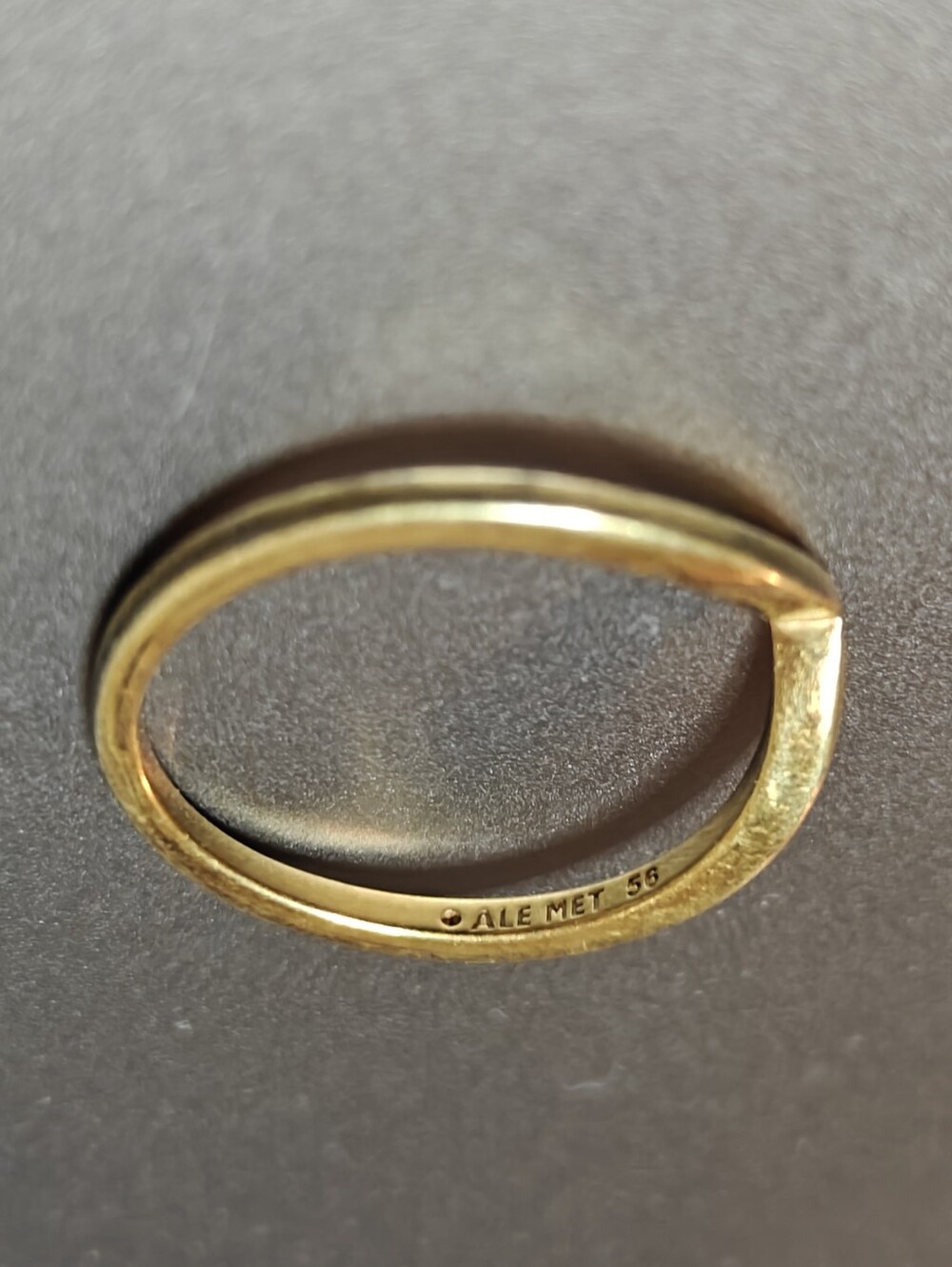 Pandora V-shaped Gold Plated Ring - Picture 5 of 11